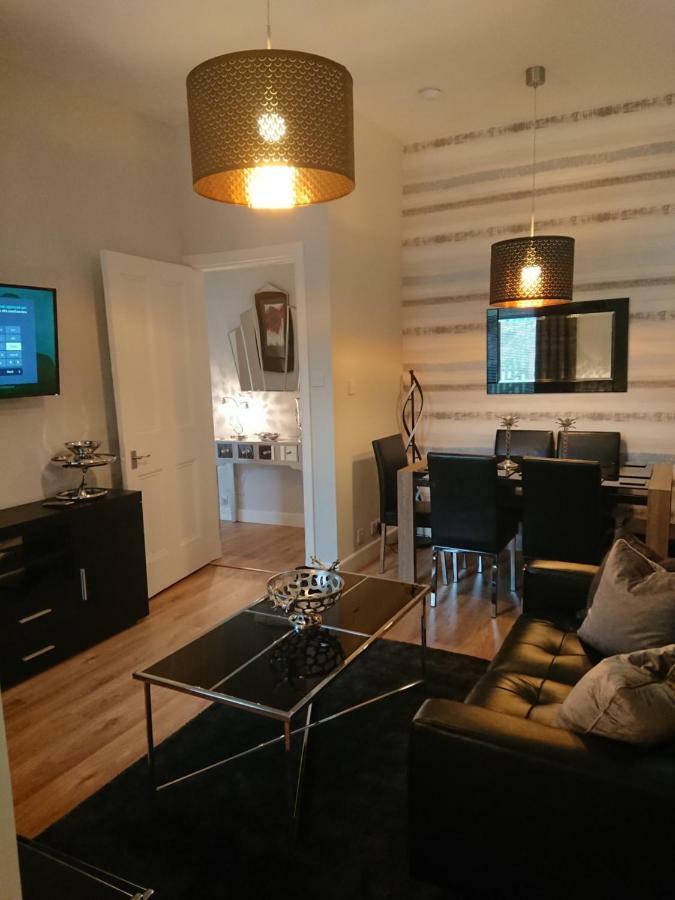 סטירלינג William Wallace Apartment מראה חיצוני תמונה