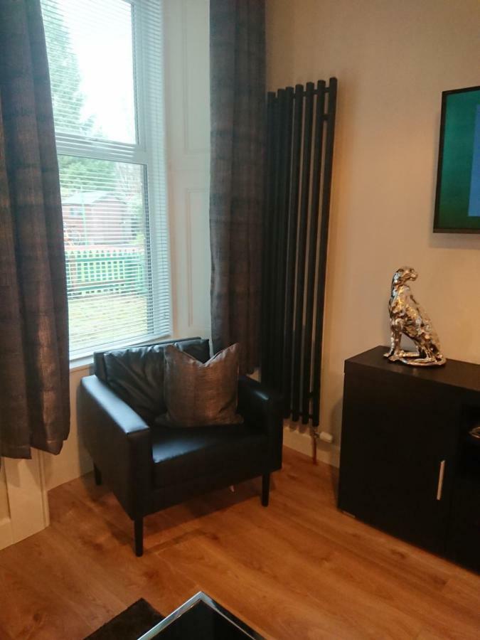 סטירלינג William Wallace Apartment מראה חיצוני תמונה