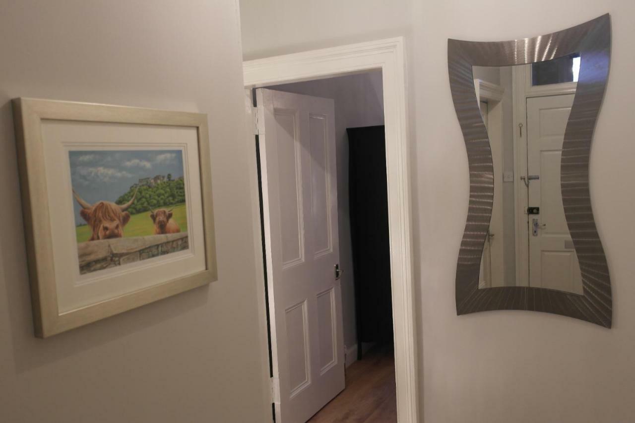 סטירלינג William Wallace Apartment מראה חיצוני תמונה