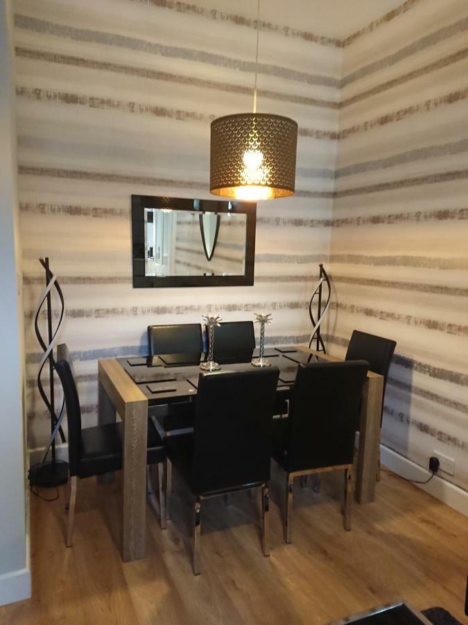 סטירלינג William Wallace Apartment מראה חיצוני תמונה